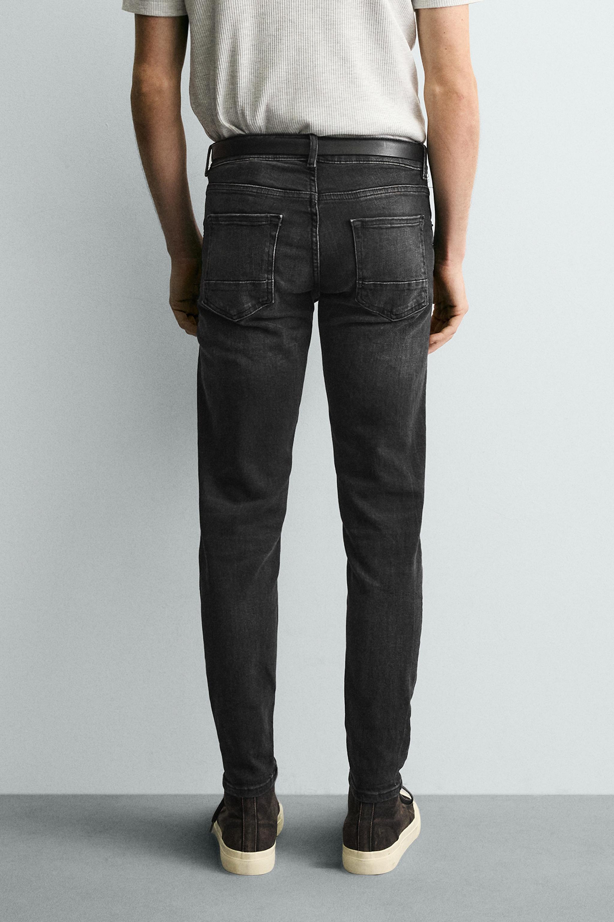 SKINNY FIT JEANS
